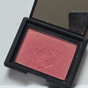 Nars OUTLAW Blush